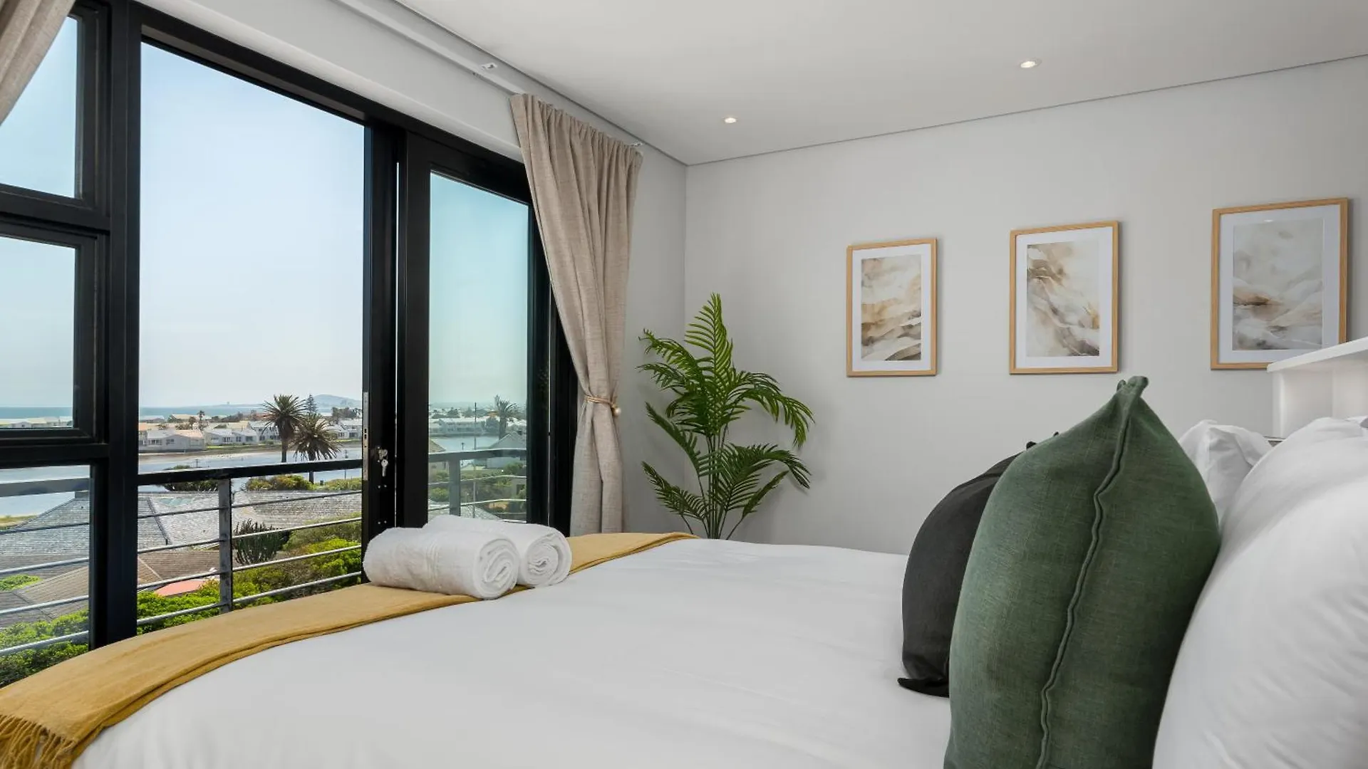 Burmeister On Park Apartments Cape Town
